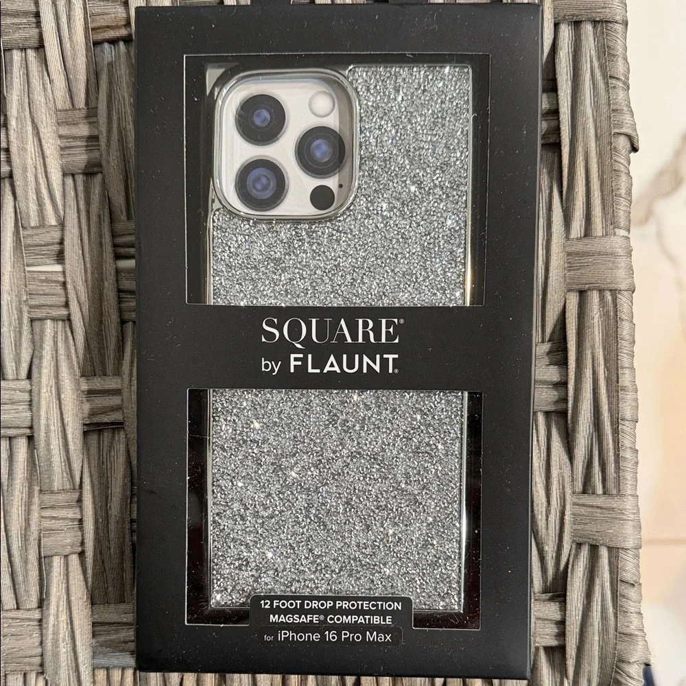 FLAUNT | ✨NEW✨ Elite Collection - SQUARE® Silver Crystal Elegance iPhone Case